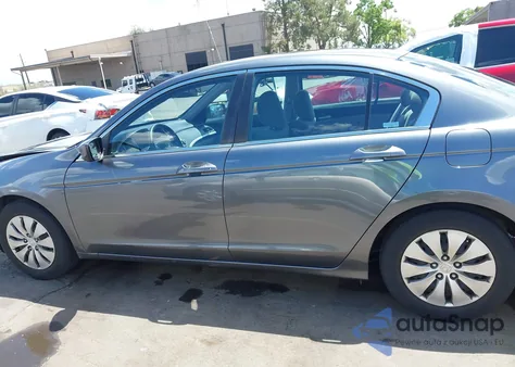 2012 Honda Accord 2.4 Lx из США, поврежденный, VIN 1HGCP2F38CA080282